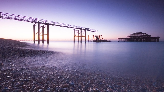 trade tiler organising large format tile tools levelling clips diamond blades Chichester West Sussex